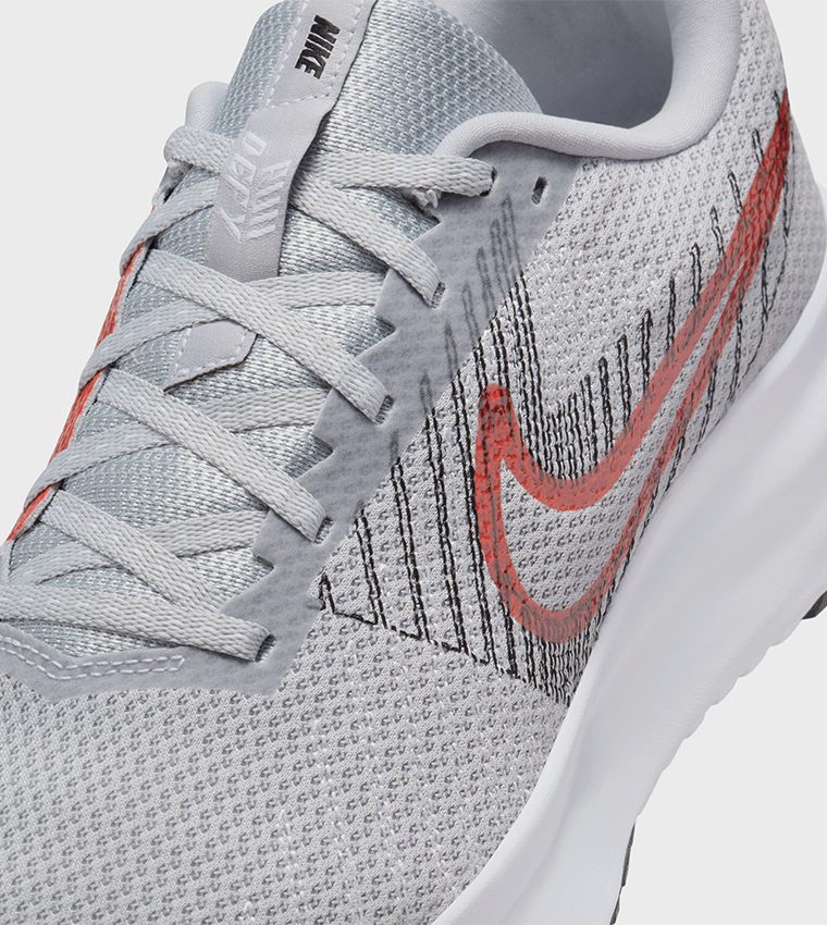 RUN DEFY Lace-Up Shoes