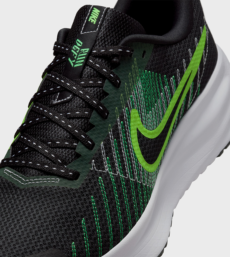 RUN DEFY Lace-Up Shoes