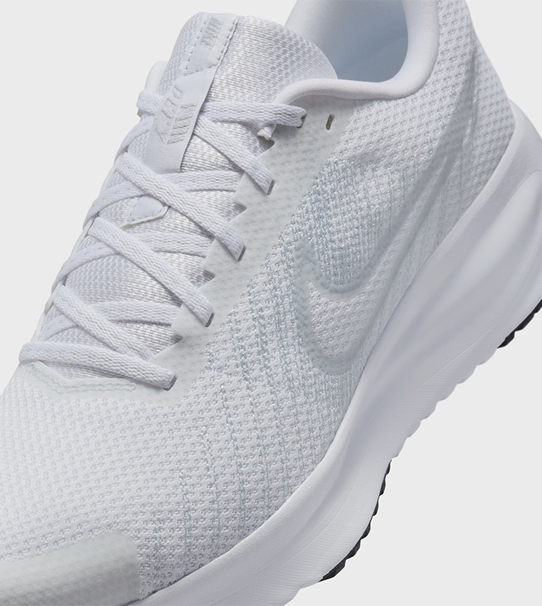 RUN DEFY Lace-Up Shoes