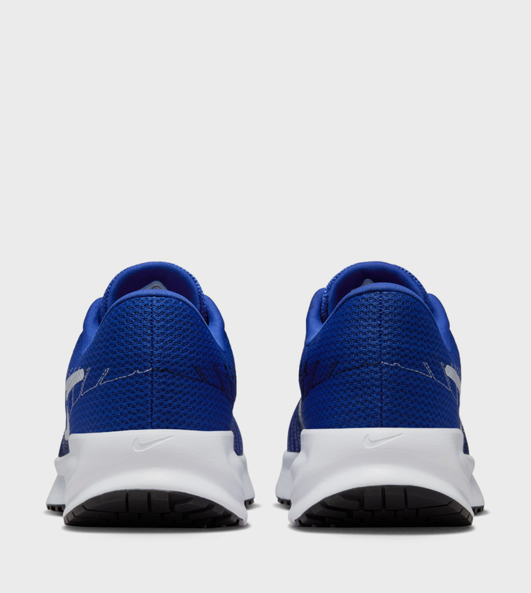 RUN DEFY Lace-Up Shoes