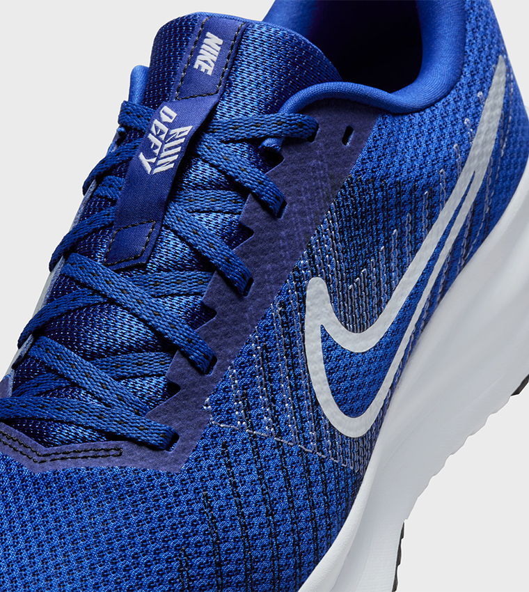 RUN DEFY Lace-Up Shoes