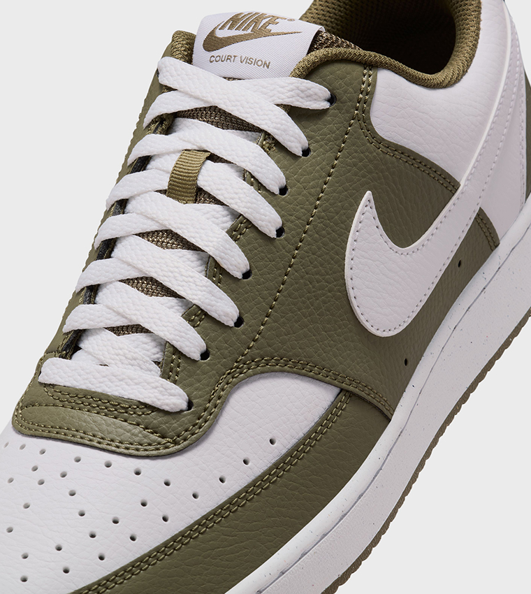 COURT VISION Next Nature Low Top Sneakers