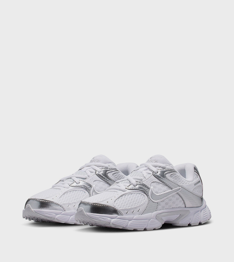 V5 RNR BG Runner Sneakers