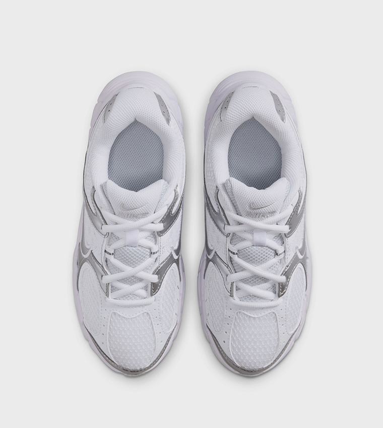 V5 RNR BG Runner Sneakers