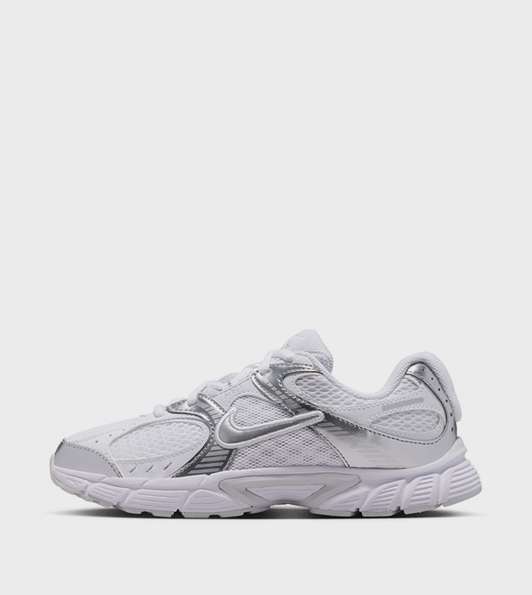 V5 RNR BG Runner Sneakers