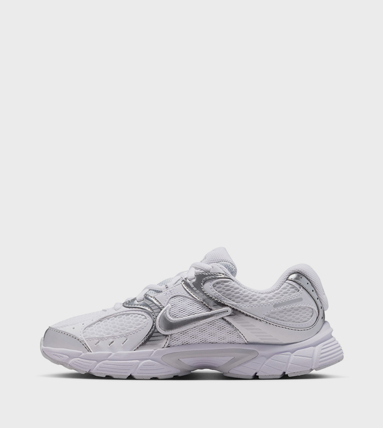 V5 RNR BG Runner Sneakers