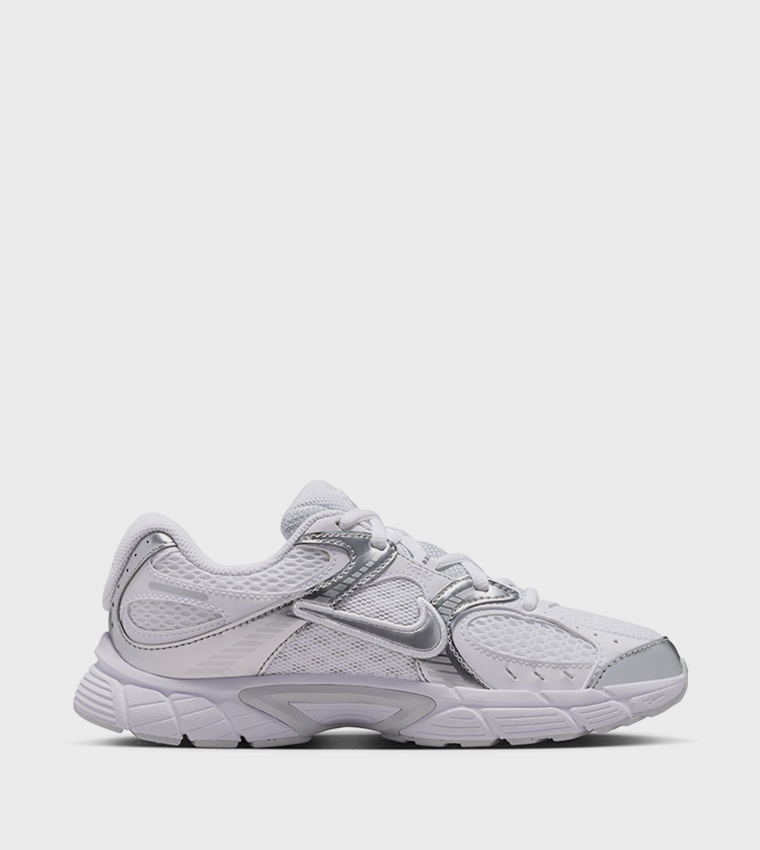 V5 RNR BG Runner Sneakers