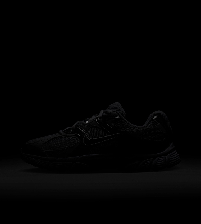 V5 RNR BG Runner Sneakers