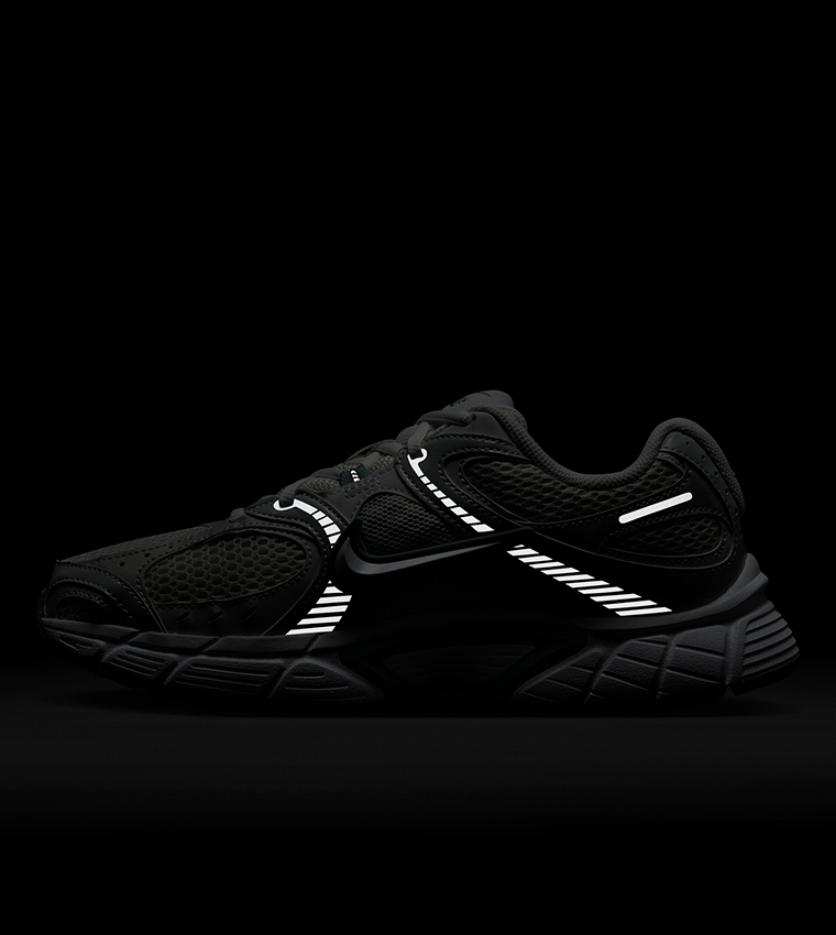 V5 RNR Lace Up Sneakers