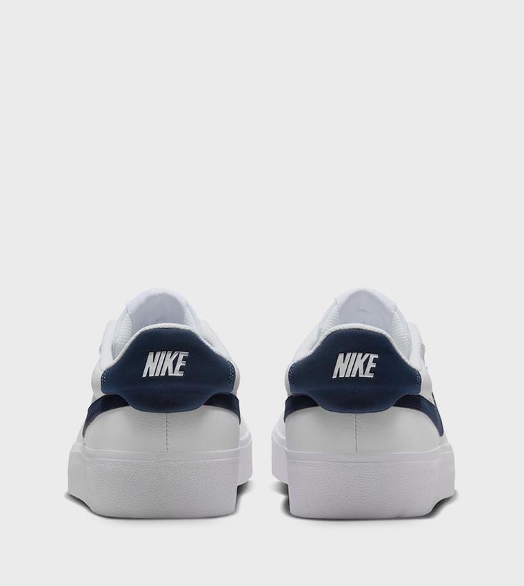 حذاء سنيكرز برباط كورت شوت في ٢