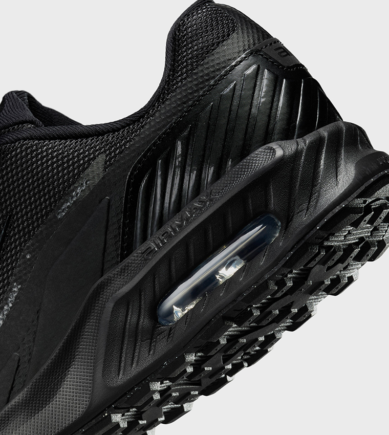 AIR MAX BIA Lace Up Sneakers