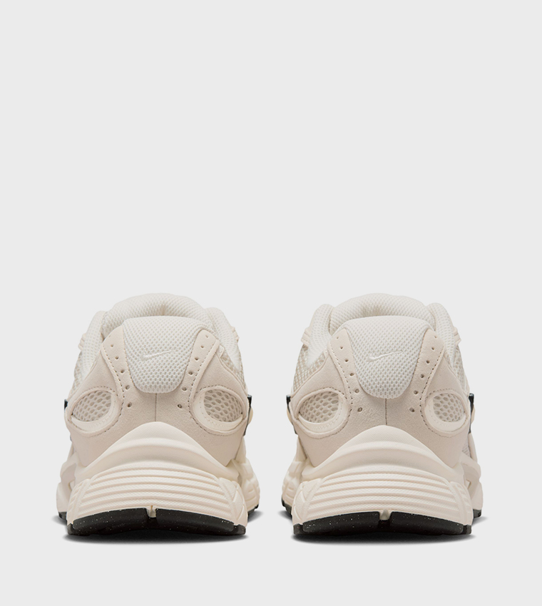 V5 RNR SUEDE Lace Up Sneakers