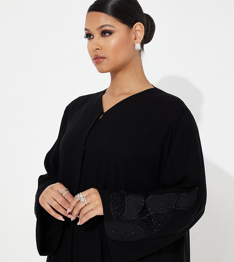 Embroidered Wide Sleeves Abaya