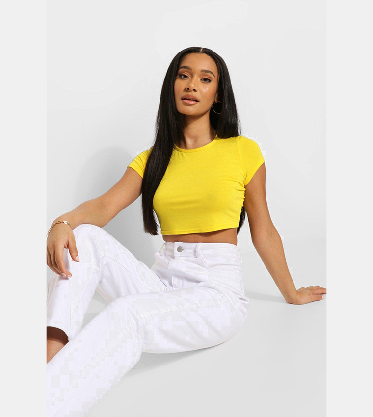 Buy Boohoo Basic Short Sleeves Crop Top In Yellow 6thStreet Saudi Arabia