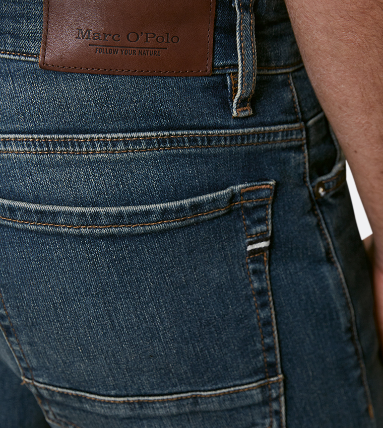 KEMI Faded Regular Fit Jeans