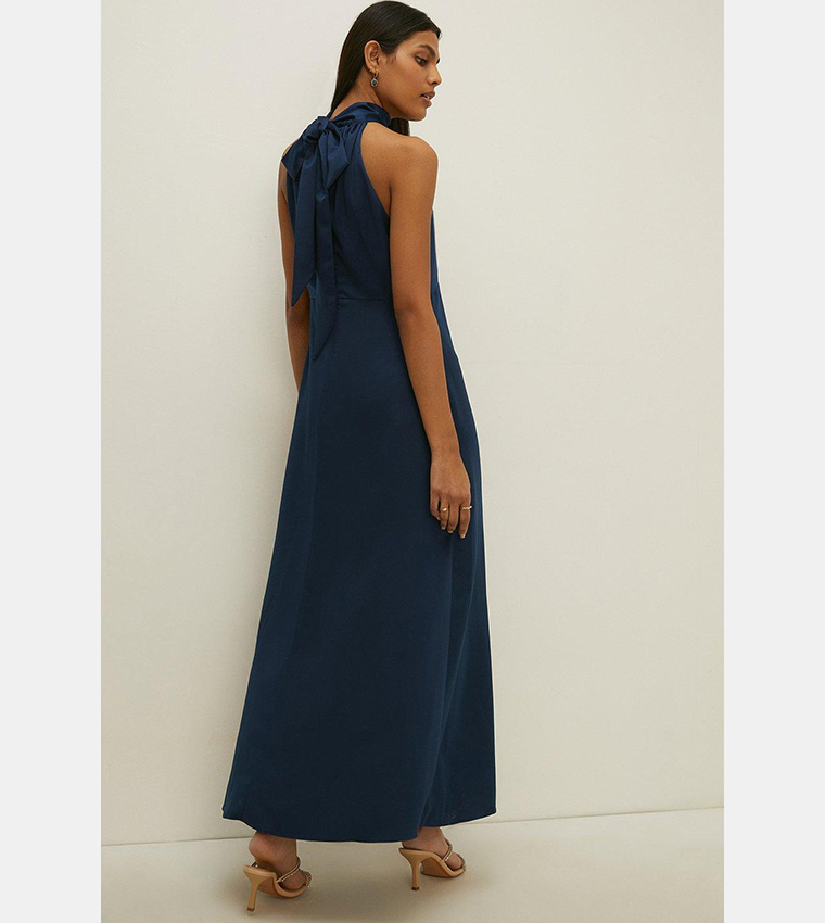 Buy Oasis Satin Halterneck Midi Dress In Navy | 6thStreet Qatar