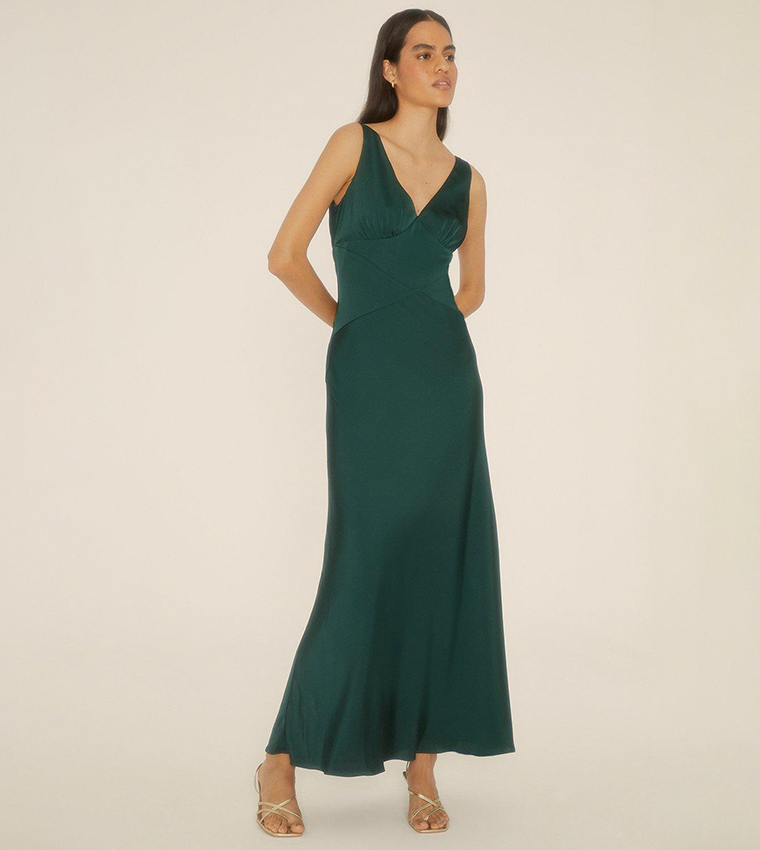 Buy Oasis Contrast Satin Bow Back Maxi Dress In Green | 6thstreet Saudi  Arabia