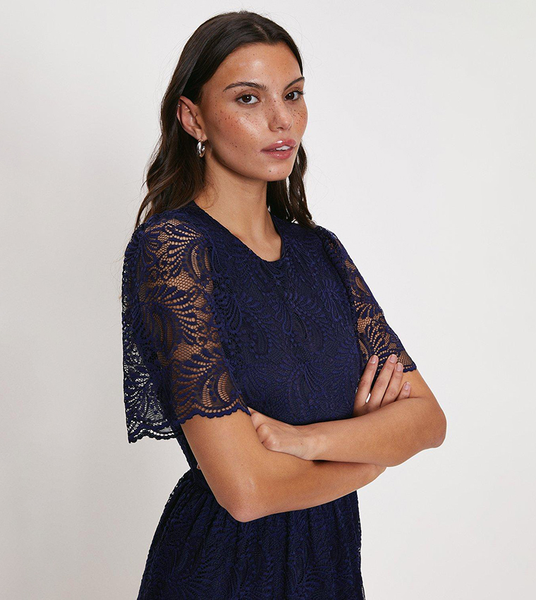 Buy Oasis Scallop Lace Angel Sleeves Midi Dress In Navy | 6thstreet Qatar Buy Oasis Scallop Lace Angel Sleeves Midi Dress In Navy | 6thstreet Qatar