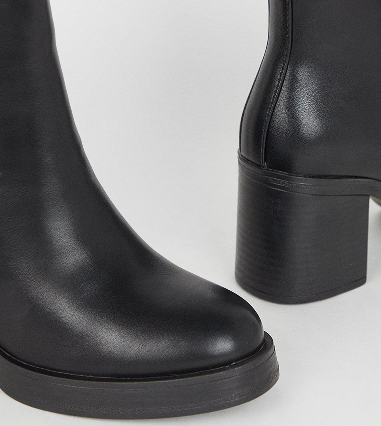 Platform Round Toe Ankle Booties