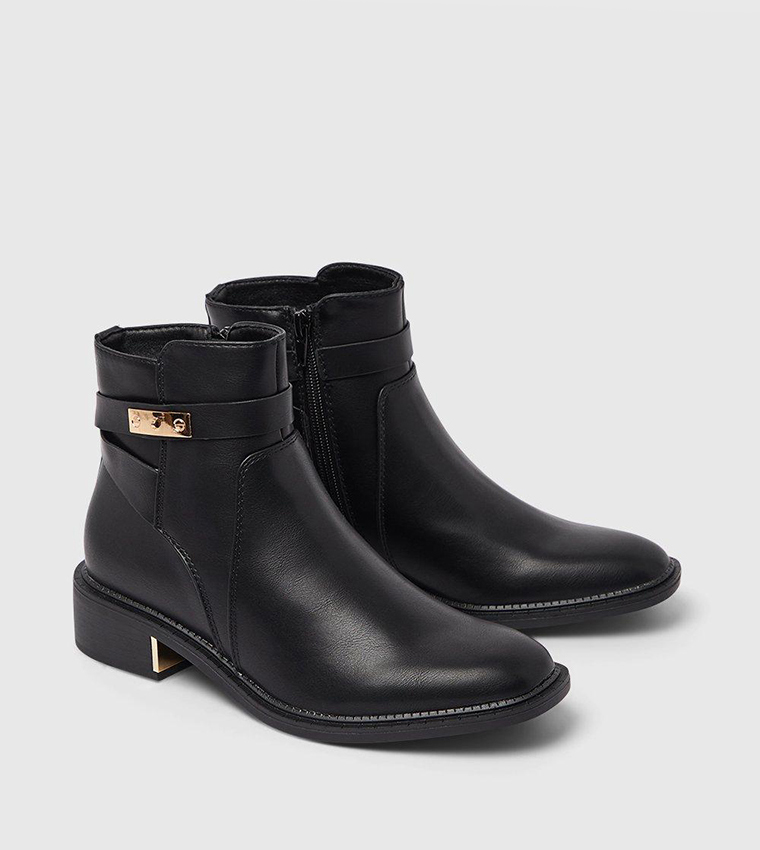 Oasis hotsell black boots