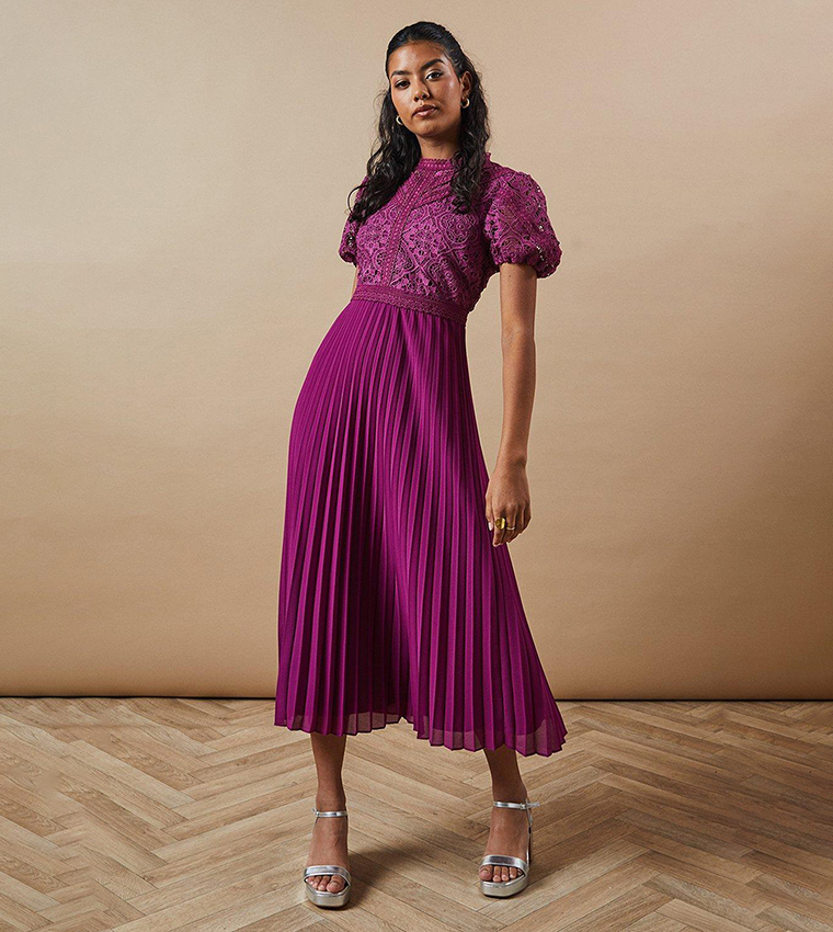 Buy Oasis Outlet Petite Lace Puff Sleeves Pleated Midi Dress In Plum 6thStreet Bahrain