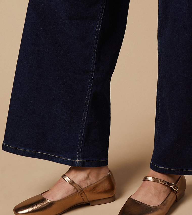 Belle Leather Square Toe Mary Jane