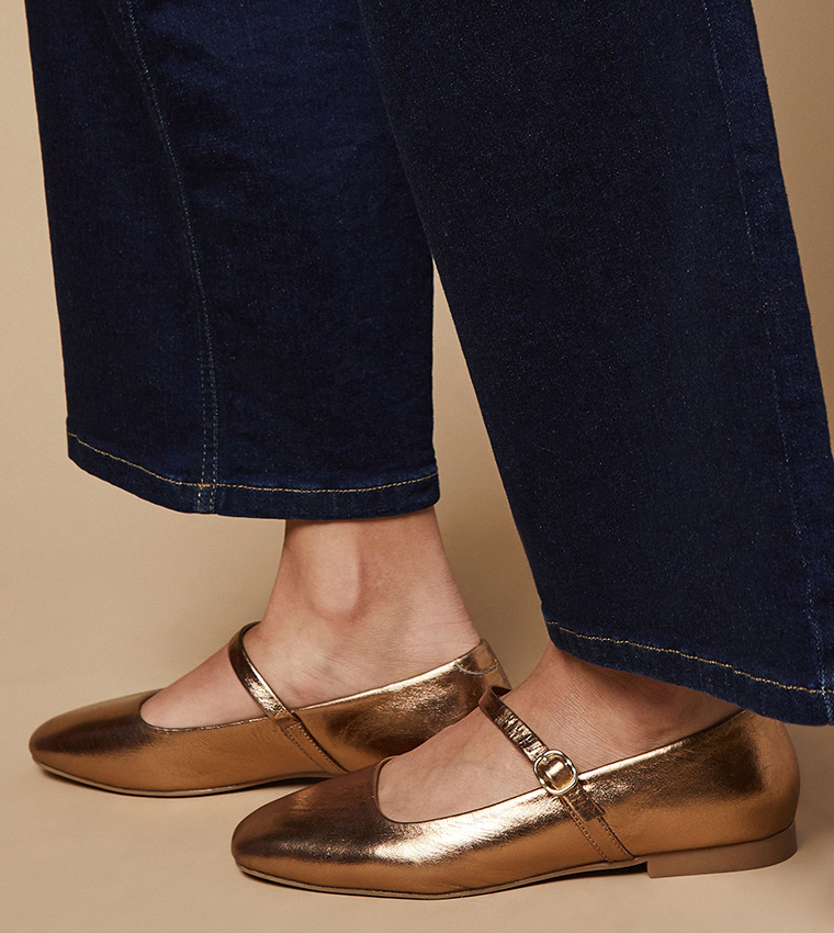 Belle Leather Square Toe Mary Jane