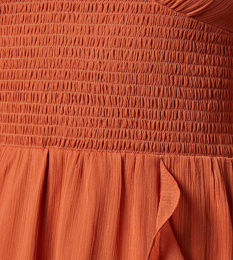Ruffle Detail V-Neck Maxi Dress