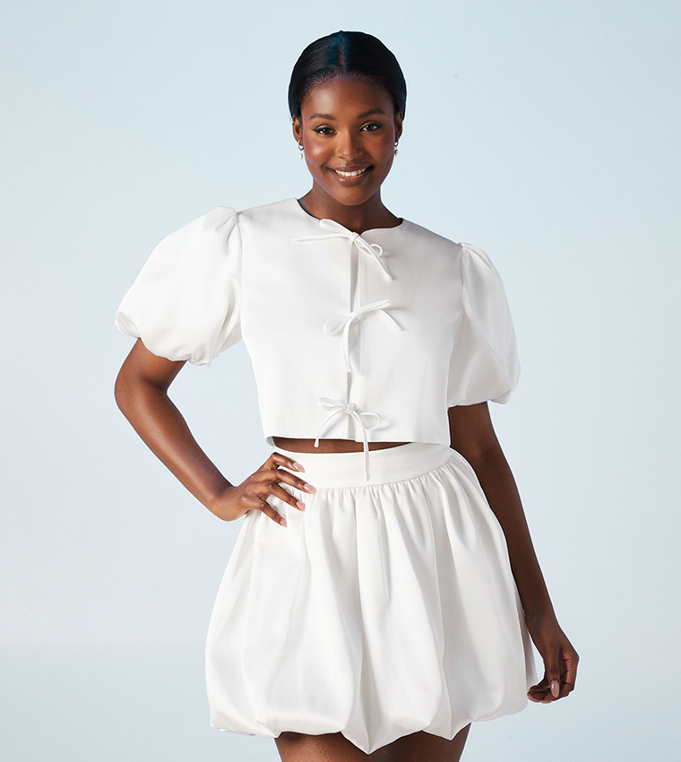 Puff Sleeves Tie Detail Top