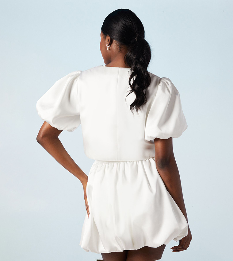 Puff Sleeves Tie Detail Top