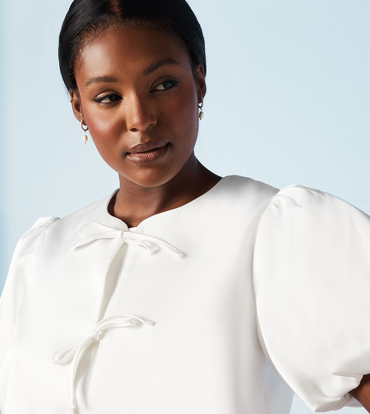 Puff Sleeves Tie Detail Top