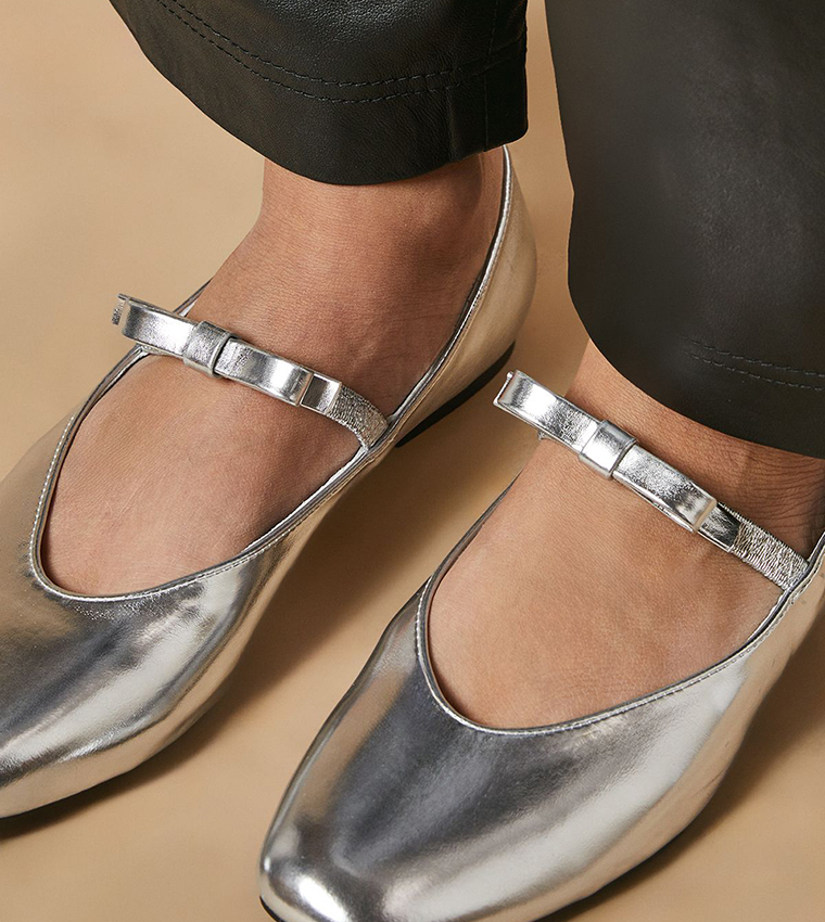 Pippin Bow Detail Mary Jane Shoes