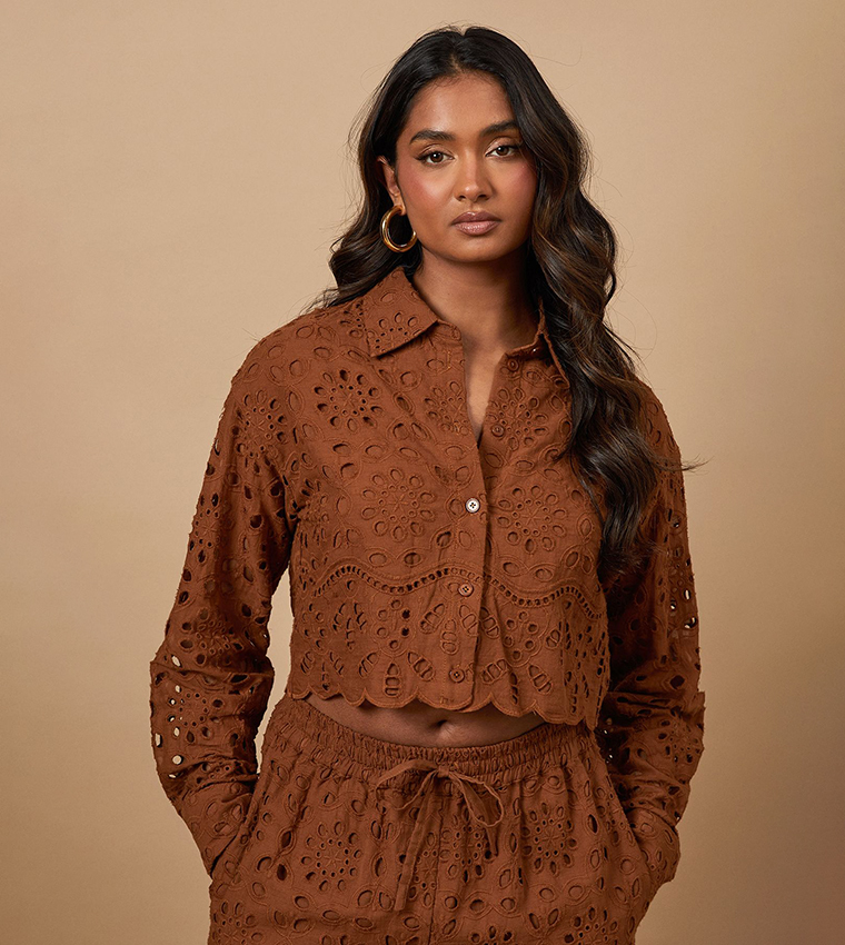 Broderie Cropped Long Sleeves Shirt