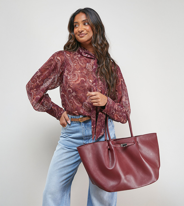 Topic Faux Leather Tote Bag