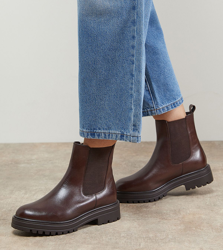 بوت تشيلسي جلد بنعل سميك