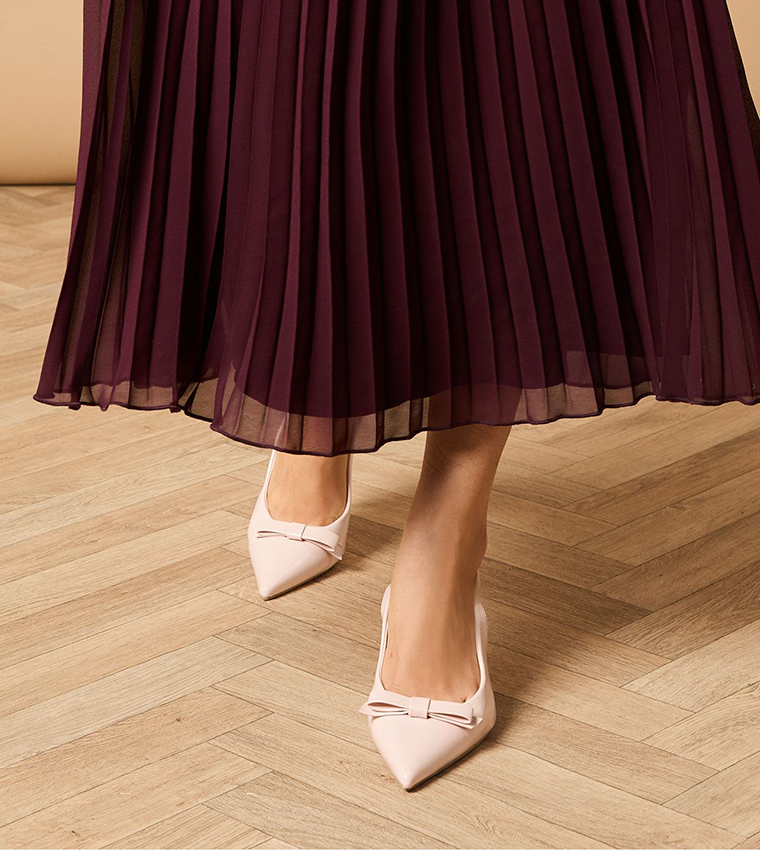 Manuela Faux Patent Bow Detail Heel Pumps