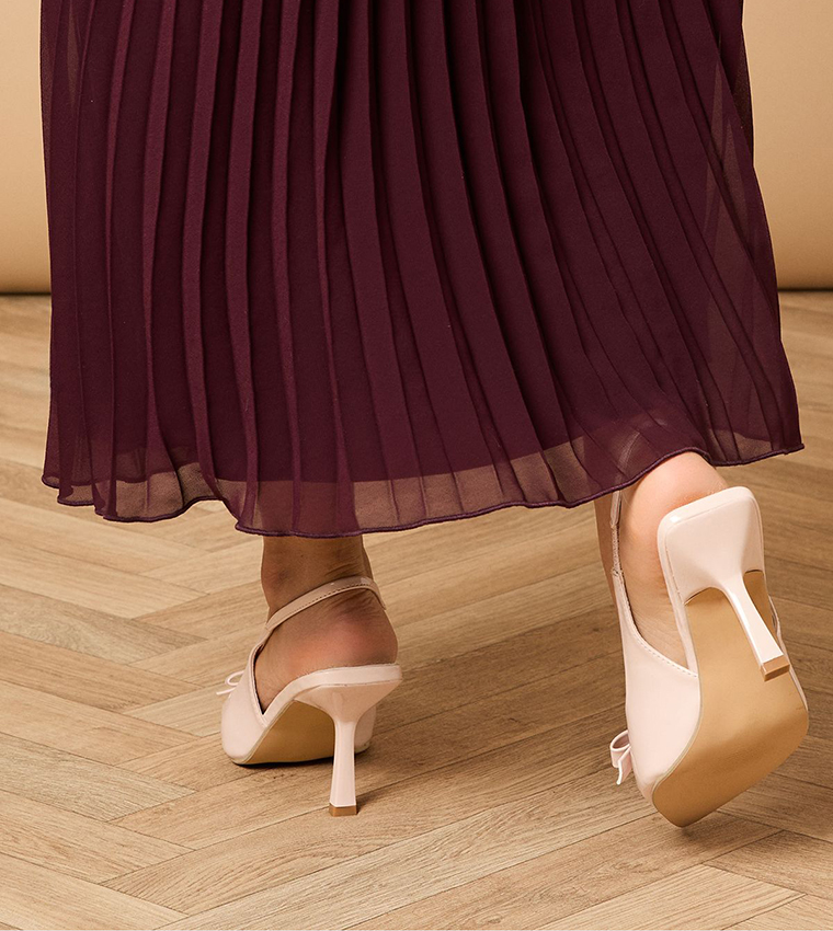 Manuela Faux Patent Bow Detail Heel Pumps
