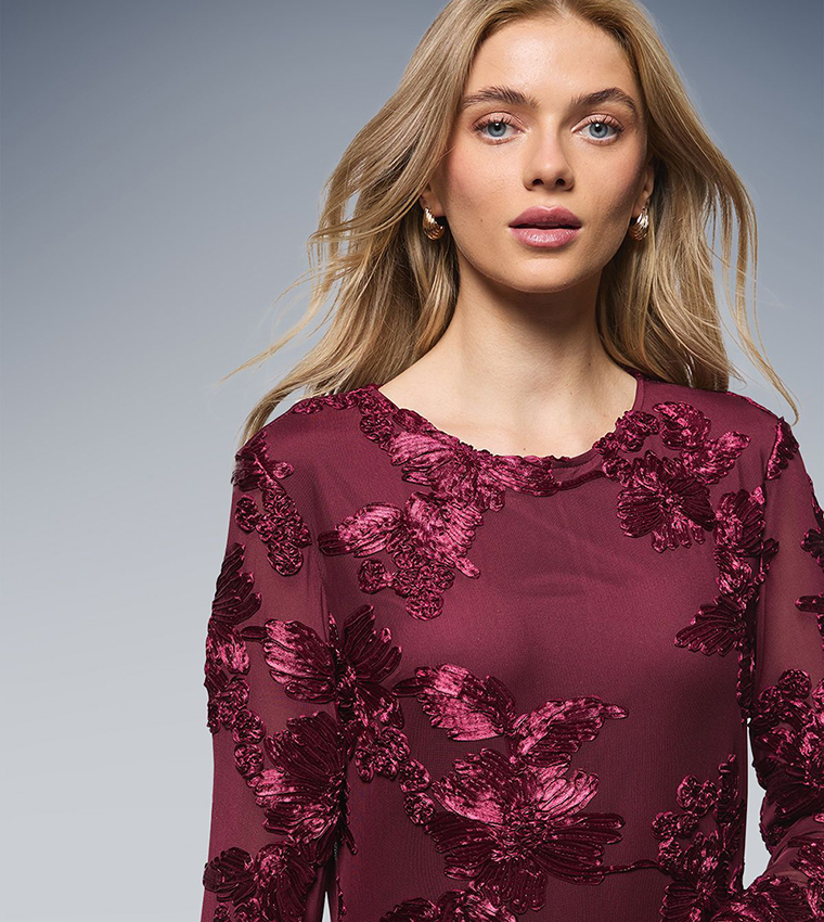 Textured Floral Detail Midi Dress