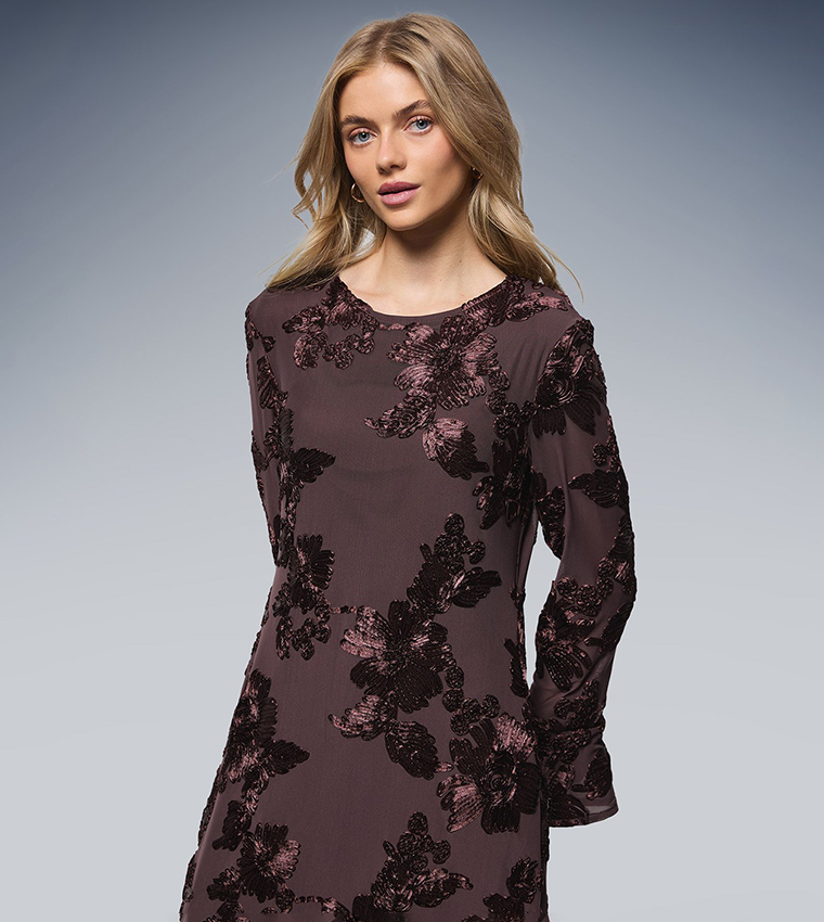 Textured Floral Detail Midi Dress