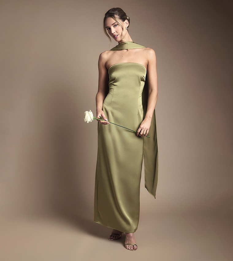Buy Oasis Bandeau Satin Maxi Bridesmaid Dress With Scarf In Green |  6thStreet Oman