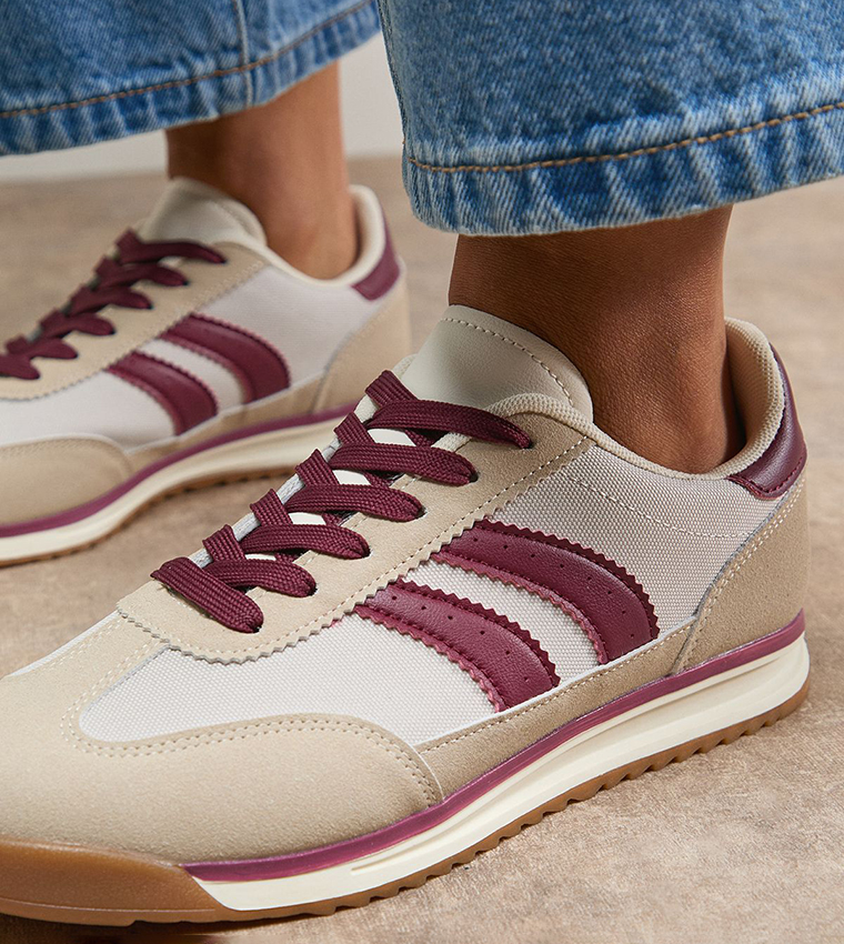 Clarissa Color Block Low-Top Sneakers