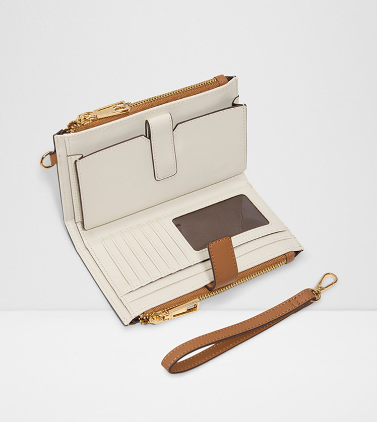 BANAETERIEL Textured Wristlet