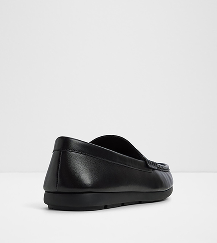 BASTUCO Textured Loafers