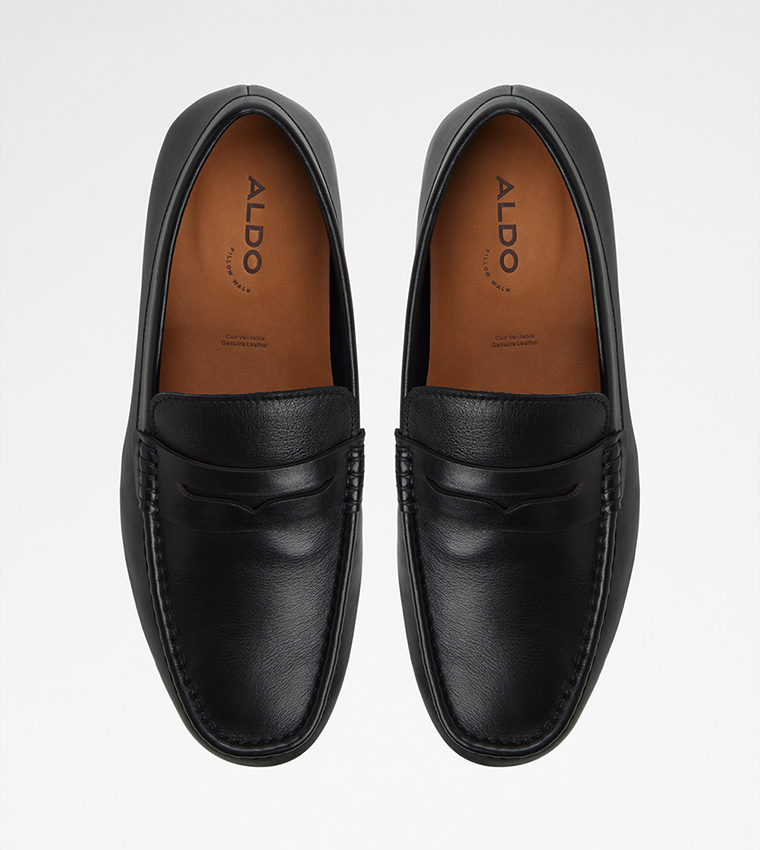 BASTUCO Textured Loafers