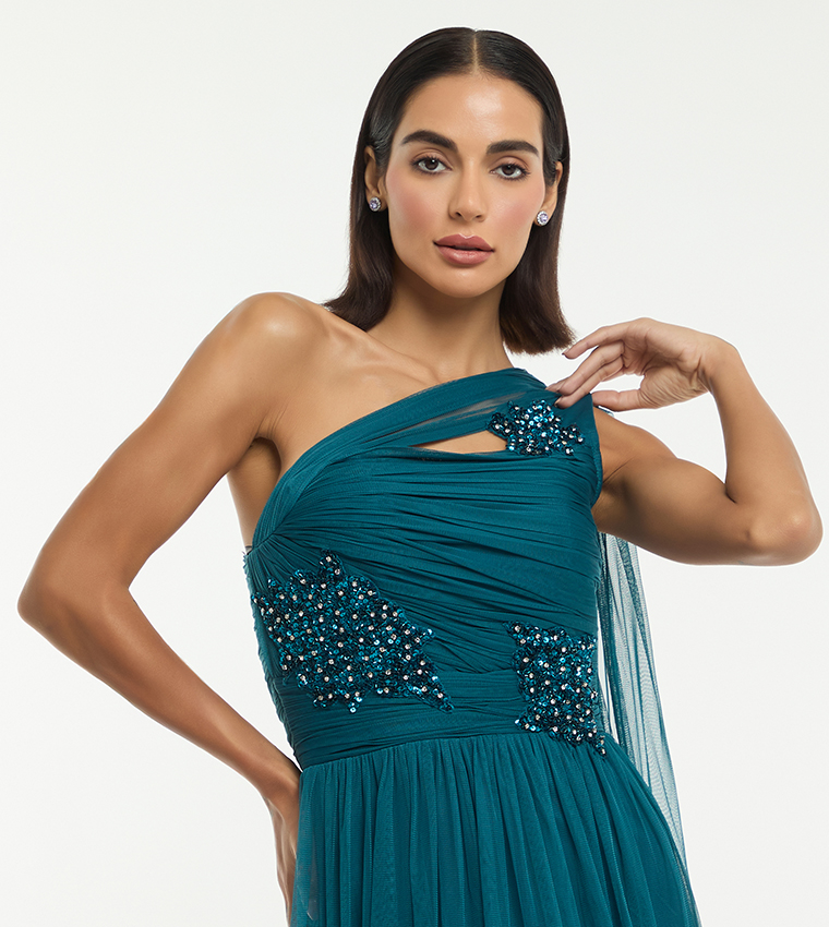 فستان ماكسي بكتف واحد 