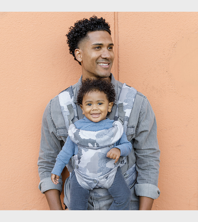 4-In-1 Flip Convertible Carrier