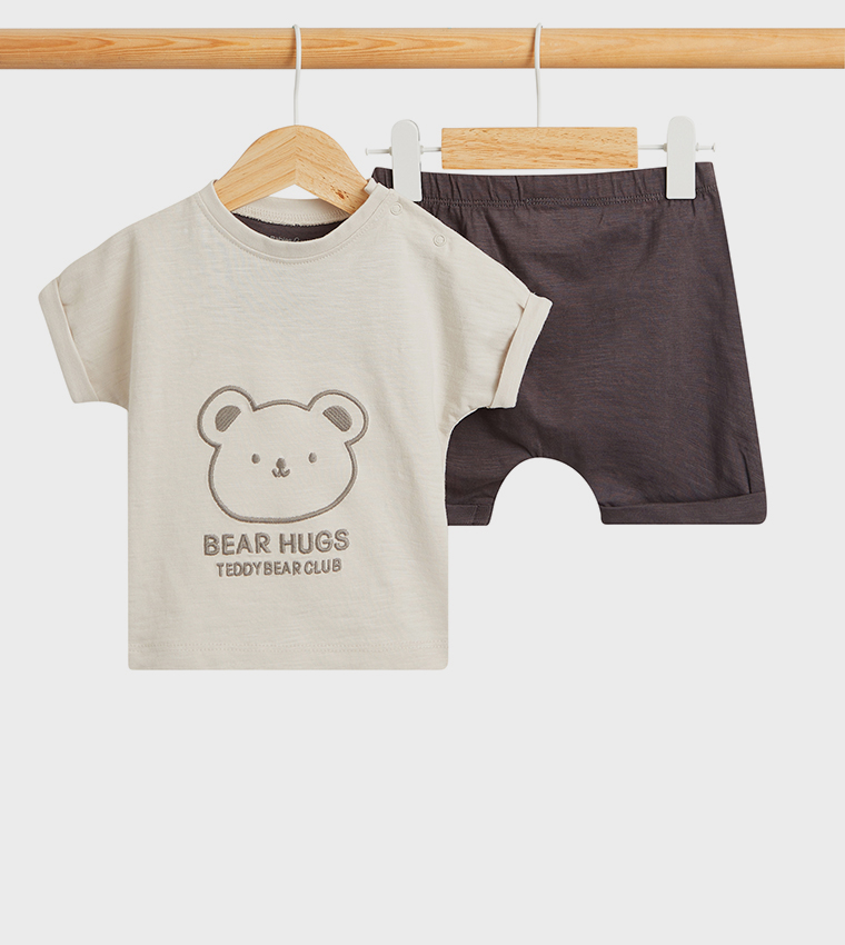 Embroidered Crew Neck Shorts Set