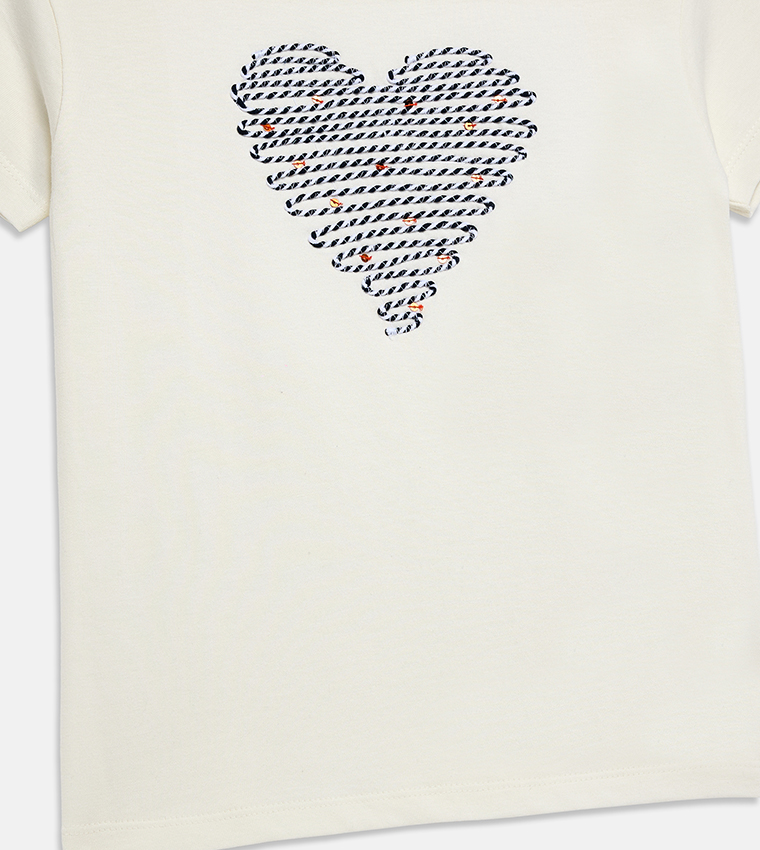 Appliqued Short Sleeves T-Shirt
