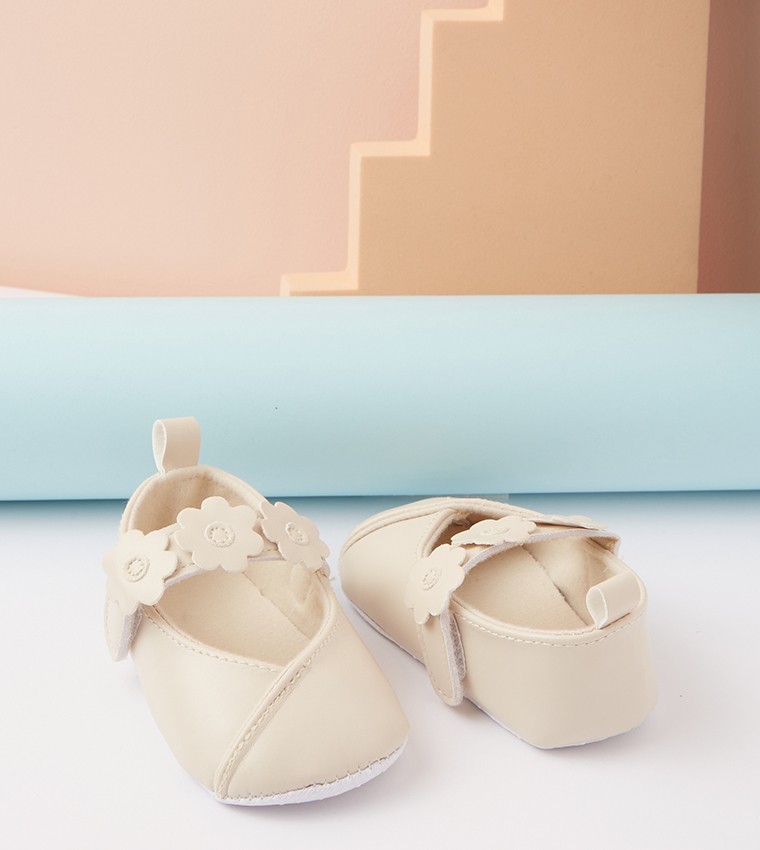 Appliqued Soft Sole Mary Jane