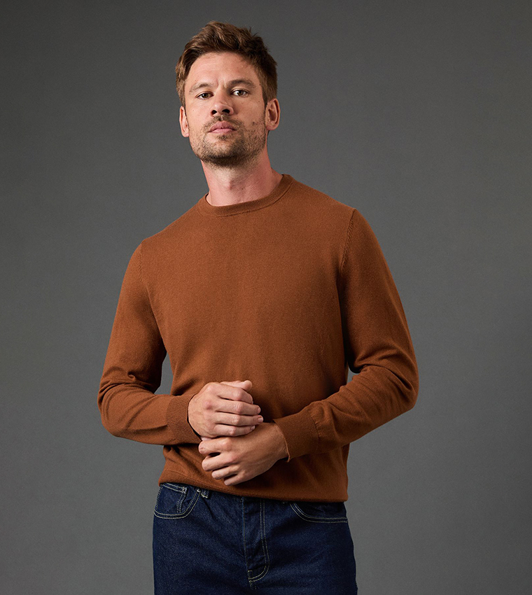 Knitted Crew Neck Sweater